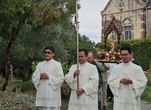 Canonici Regolari